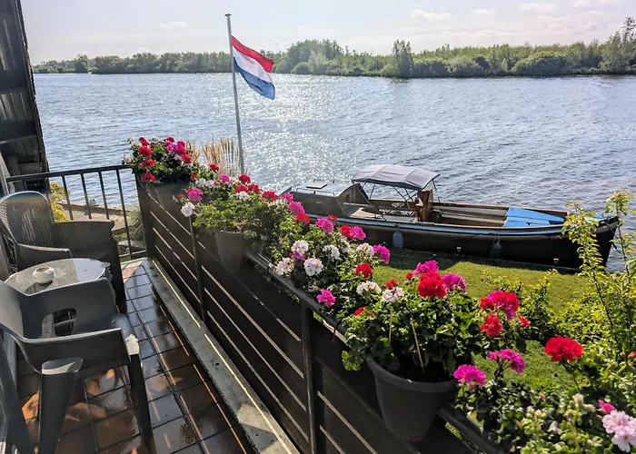 1-2 Pp Room Ams Airport Great View Lake